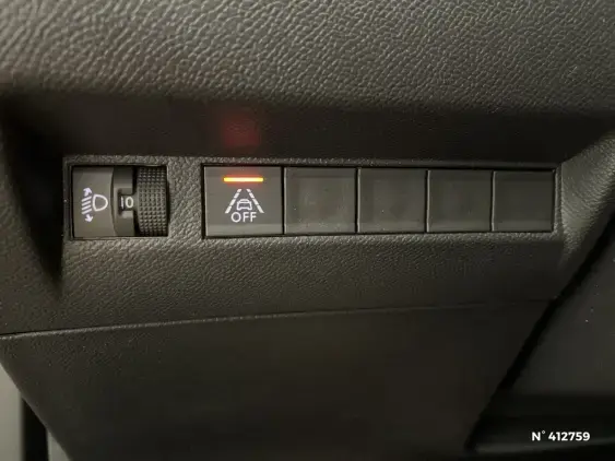 PEUGEOT 2008 ELECTRIQUE II - voiture d'occasion - Photo 15