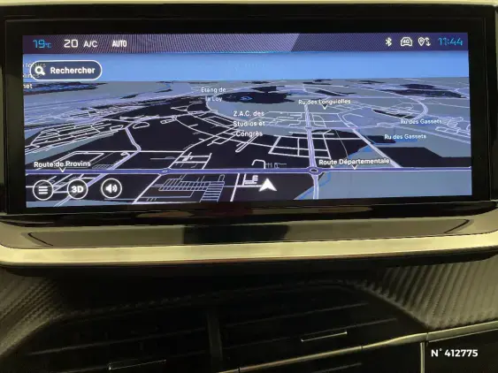 PEUGEOT 2008 II - voiture d'occasion - Photo 13