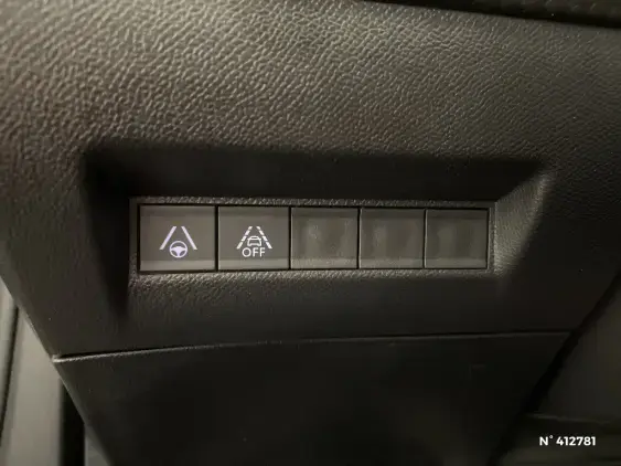 PEUGEOT 2008 ELECTRIQUE II - voiture d'occasion - Photo 15