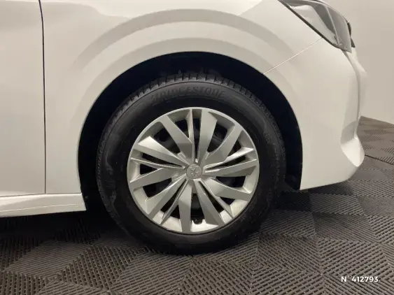 PEUGEOT 208 BUSINESS R II - voiture d'occasion - Photo 8