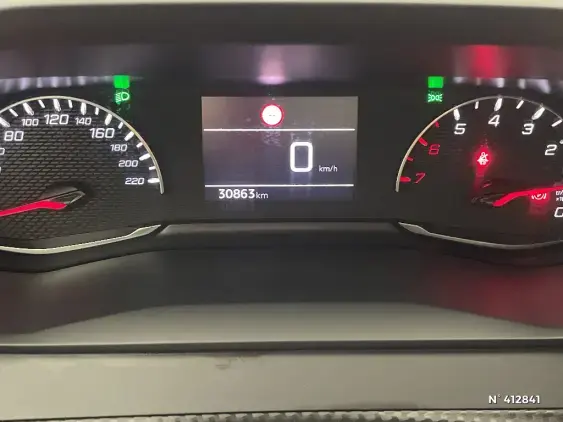 PEUGEOT 208 BUSINESS R II - voiture d'occasion - Photo 12