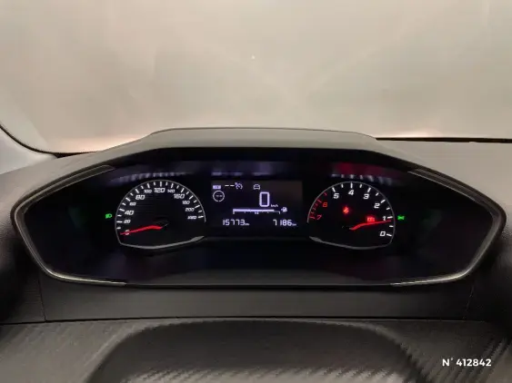 PEUGEOT 208 BUSINESS R II - voiture d'occasion - Photo 12