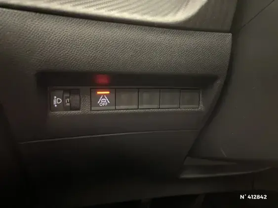 PEUGEOT 208 BUSINESS R II - voiture d'occasion - Photo 14