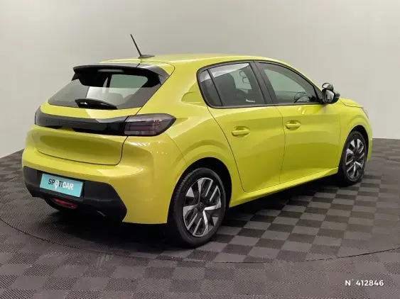 PEUGEOT 208 II - voiture d'occasion - Photo 4