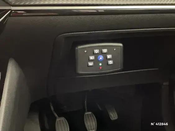 PEUGEOT 208 II - voiture d'occasion - Photo 14