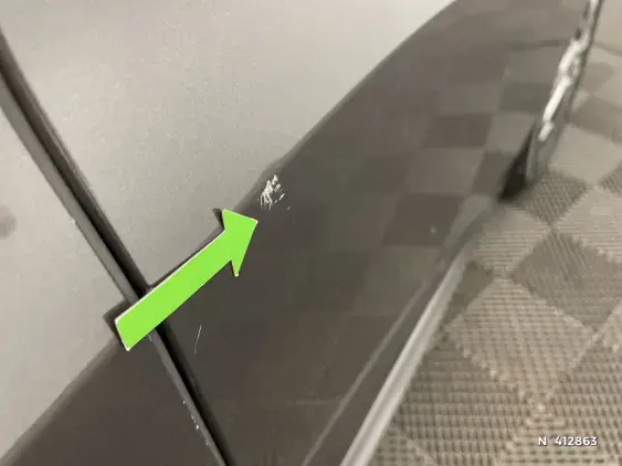 PEUGEOT 208 BUSINESS R II - voiture d'occasion - Photo 24