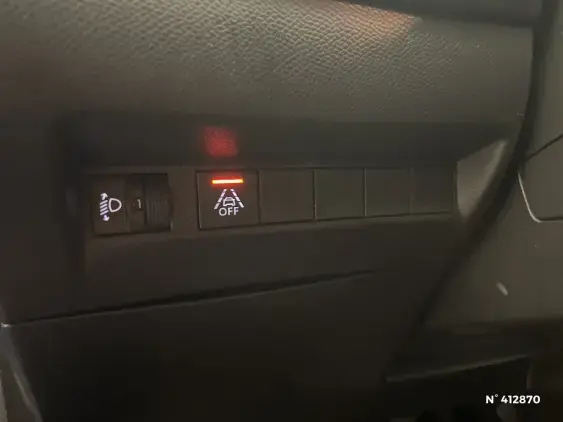 PEUGEOT 208 ELECTRIQUE II - voiture d'occasion - Photo 15