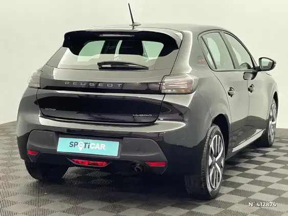 PEUGEOT 208 II - voiture d'occasion - Photo 4