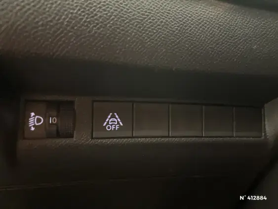 PEUGEOT 208 BUSINESS R II - voiture d'occasion - Photo 15