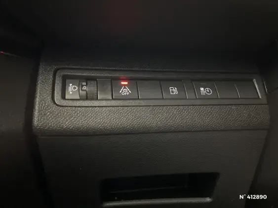 PEUGEOT 3008 II - voiture d'occasion - Photo 15