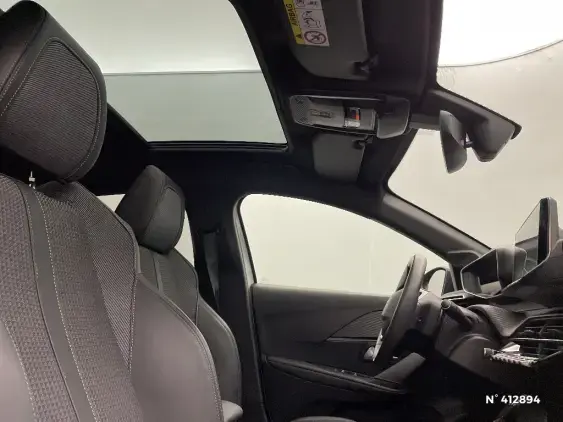 PEUGEOT 208 ELECTRIQUE II - voiture d'occasion - Photo 23