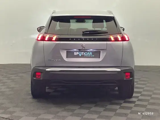 PEUGEOT 2008 ELECTRIQUE II - voiture d'occasion - Photo 6