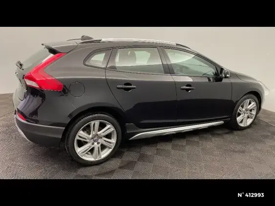 VOLVO V40 II - voiture d'occasion - Photo 5