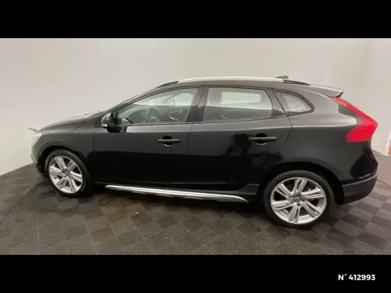 VOLVO V40 II - voiture d'occasion - Photo 2