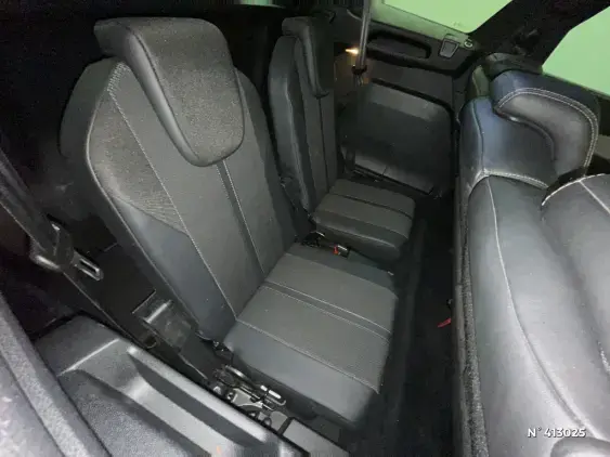 PEUGEOT 5008 II - voiture d'occasion - Photo 25