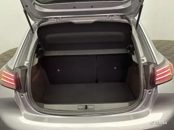 PEUGEOT 208 II - voiture d'occasion - Photo 7