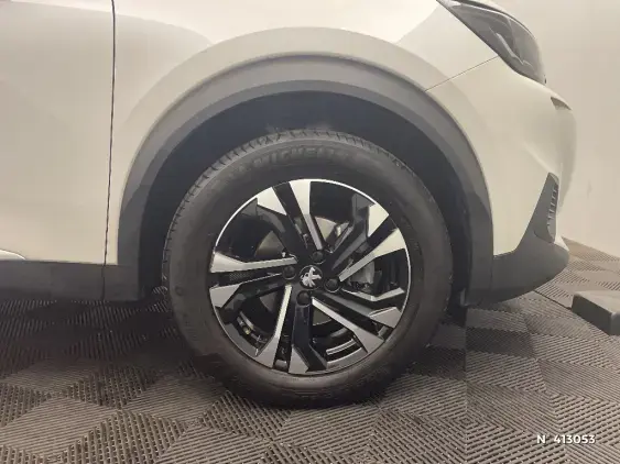 PEUGEOT 2008 II - voiture d'occasion - Photo 8