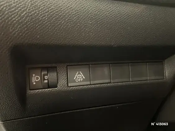 PEUGEOT 208 ELECTRIQUE II - voiture d'occasion - Photo 15