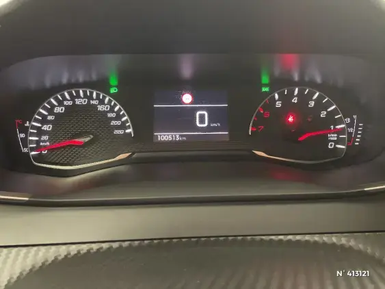 PEUGEOT 2008 II - voiture d'occasion - Photo 12