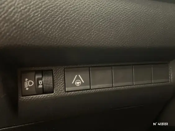 PEUGEOT 208 II - voiture d'occasion - Photo 15