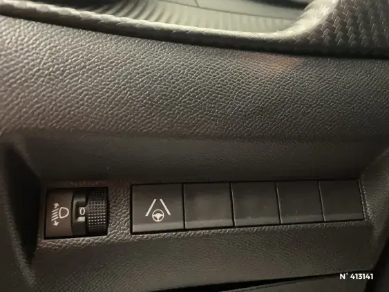 PEUGEOT 208 II - voiture d'occasion - Photo 15
