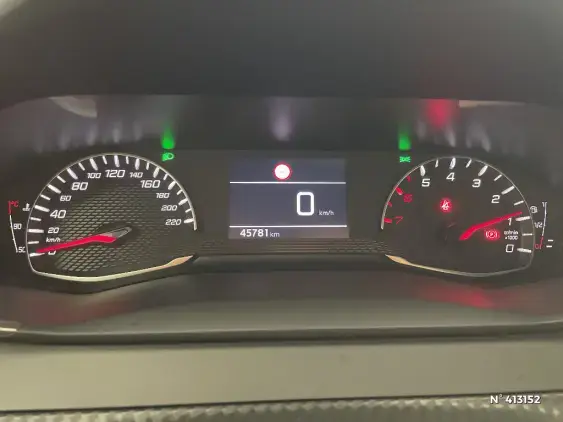 PEUGEOT 208 II - voiture d'occasion - Photo 12