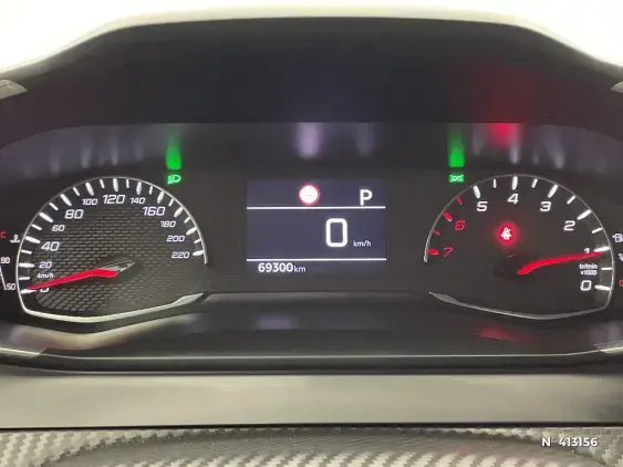 PEUGEOT 2008 II - voiture d'occasion - Photo 12