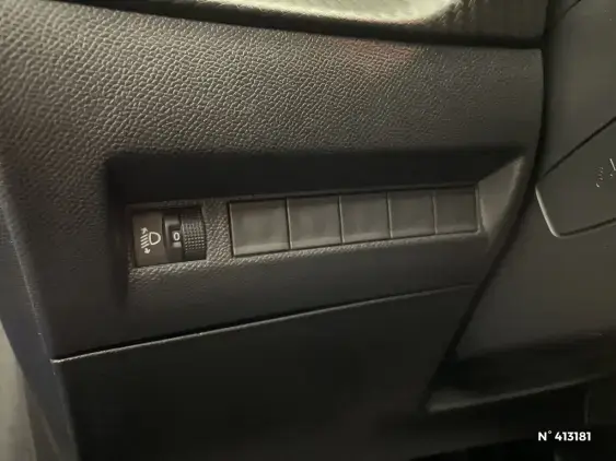 PEUGEOT 208 BUSINESS R II - voiture d'occasion - Photo 15