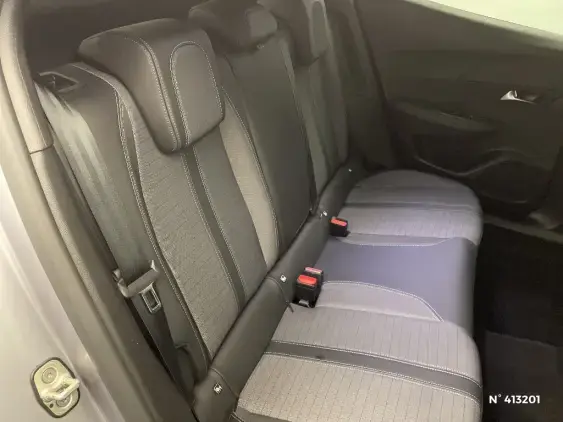 PEUGEOT 2008 II - voiture d'occasion - Photo 11