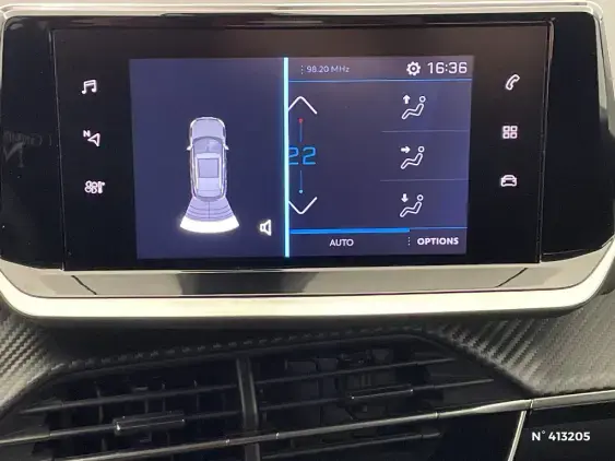 PEUGEOT 2008 II - voiture d'occasion - Photo 14