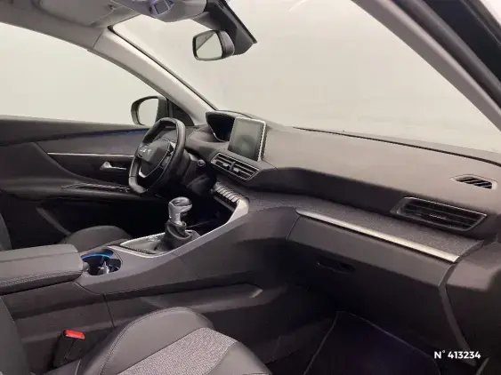 PEUGEOT 3008 II - voiture d'occasion - Photo 10