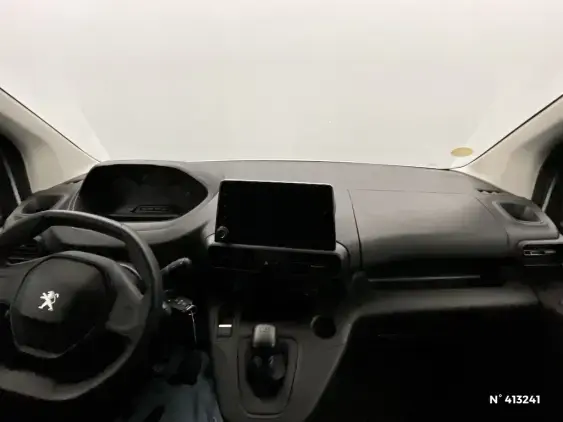 PEUGEOT PARTNER III - voiture d'occasion - Photo 9