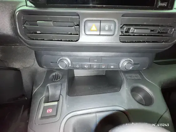 PEUGEOT PARTNER III - voiture d'occasion - Photo 12