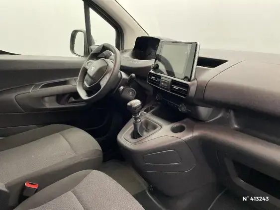 PEUGEOT PARTNER III - voiture d'occasion - Photo 10