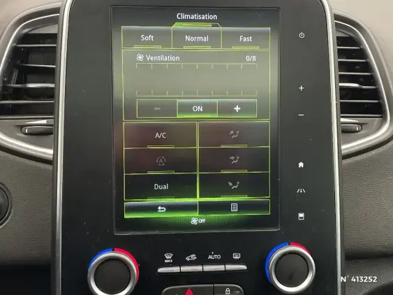 RENAULT SCENIC IV - voiture d'occasion - Photo 13