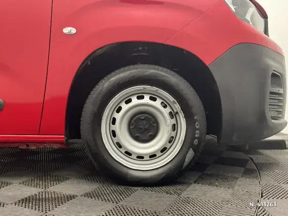 PEUGEOT PARTNER III - voiture d'occasion - Photo 8