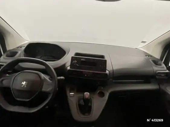 PEUGEOT PARTNER III - voiture d'occasion - Photo 9