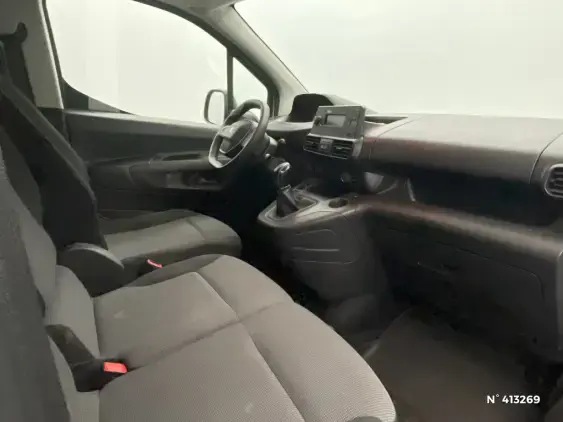 PEUGEOT PARTNER III - voiture d'occasion - Photo 10