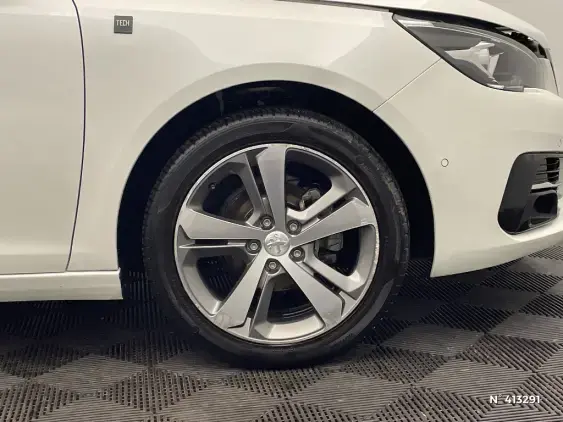 PEUGEOT 308 II - voiture d'occasion - Photo 8