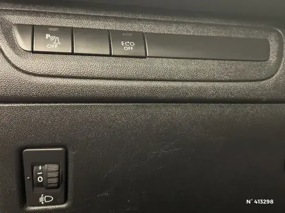 PEUGEOT 2008 - voiture d'occasion - Photo 15