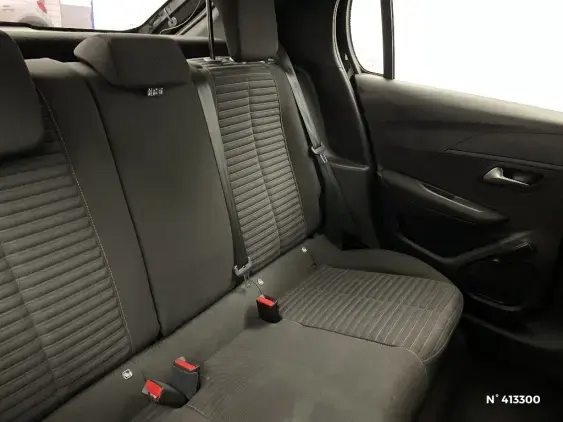PEUGEOT 208 BUSINESS R II - voiture d'occasion - Photo 11
