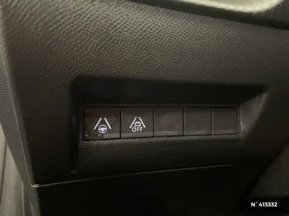 PEUGEOT 208 BUSINESS R II - voiture d'occasion - Photo 15