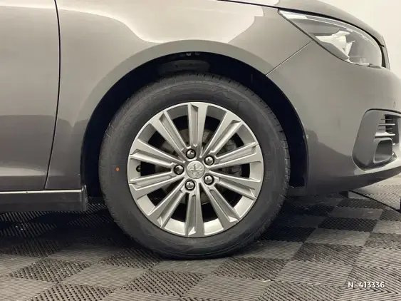 PEUGEOT 308 II - voiture d'occasion - Photo 8