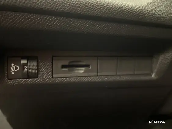 PEUGEOT 308 SW III - voiture d'occasion - Photo 15