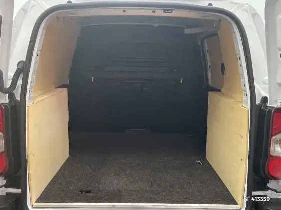 PEUGEOT PARTNER III - voiture d'occasion - Photo 7