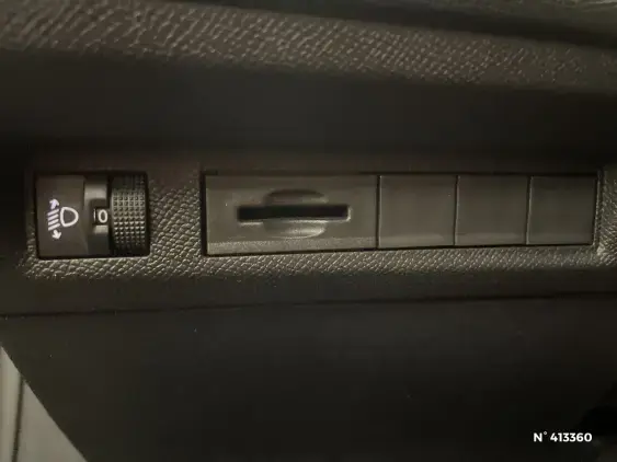 PEUGEOT 308 SW III - voiture d'occasion - Photo 15