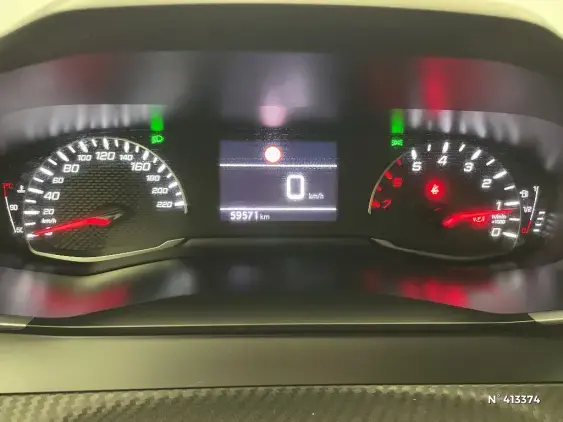 PEUGEOT 208 II - voiture d'occasion - Photo 12