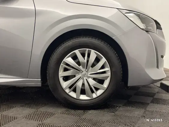 PEUGEOT 208 BUSINESS R II - voiture d'occasion - Photo 8