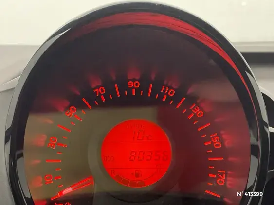 PEUGEOT 108 - voiture d'occasion - Photo 12