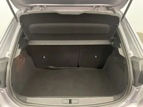 PEUGEOT 208 II - voiture d'occasion - Photo 7